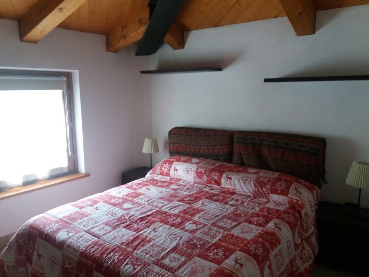 Apartamento Mansarda Monte Bianco La Salle Exterior foto
